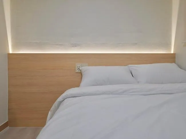 J5 Hostel Seoul